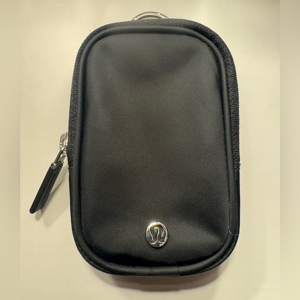 Lululemon Clippable Nano Pouch